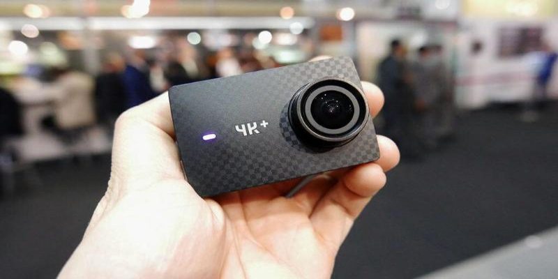 Camera dễ dàng mang theo trong những chuyến đi phượt dài ngày